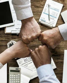 Yönetici Kriz Protokolü™ – “İz bırakmadan görevi terk et” sistemi